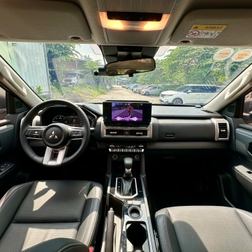 Bán tải Triton 2025