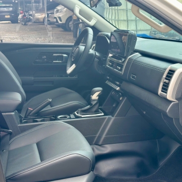 Bán tải Triton 2025