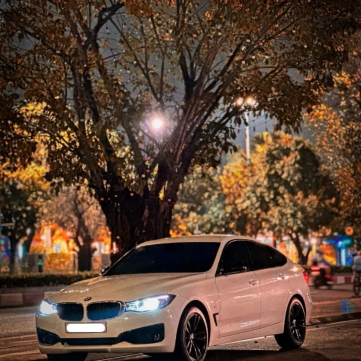BMW 320i GT