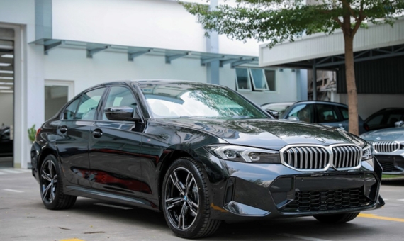 Thuê xe BMW tự lái Phường Sài Gòn