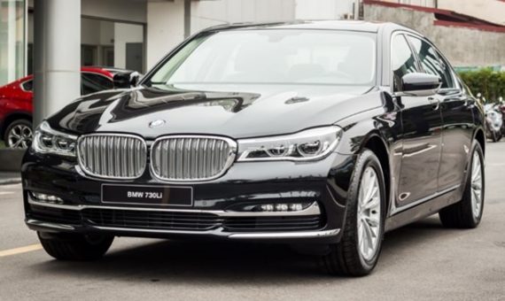 Thuê xe BMW tự lái Phường Tân Định