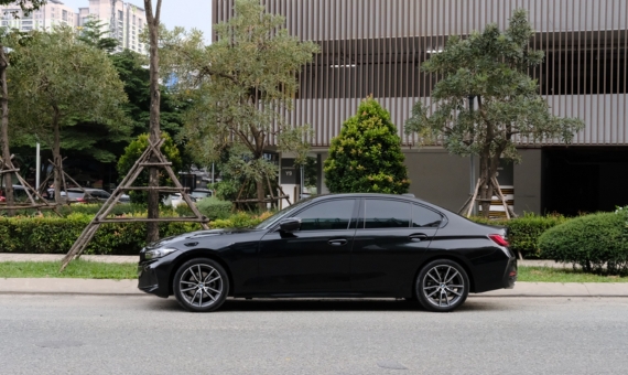 Thuê xe BMW tự lái Phường Tân Mỹ