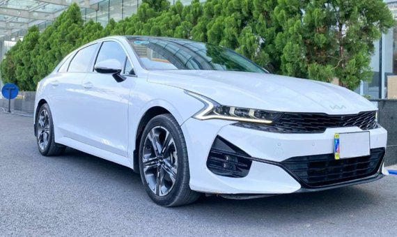 Thuê xe KIA K5 tự lái Quận 1