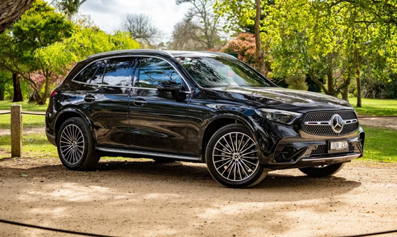 Thuê xe Mercedes GLC300 tự lái Quận 1