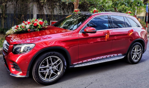 Thuê xe Mercedes GLC300 tự lái Quận Phú Nhuận
