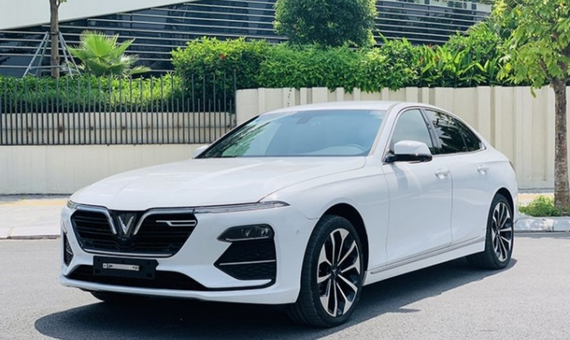 Thuê xe Vinfast Lux A tự lái Phường Tân Định