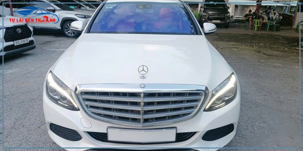 Bến Thành Tự Lái - Đơn vị cung cấp thuê xe Mercedes C250 tự lái Quận 8
