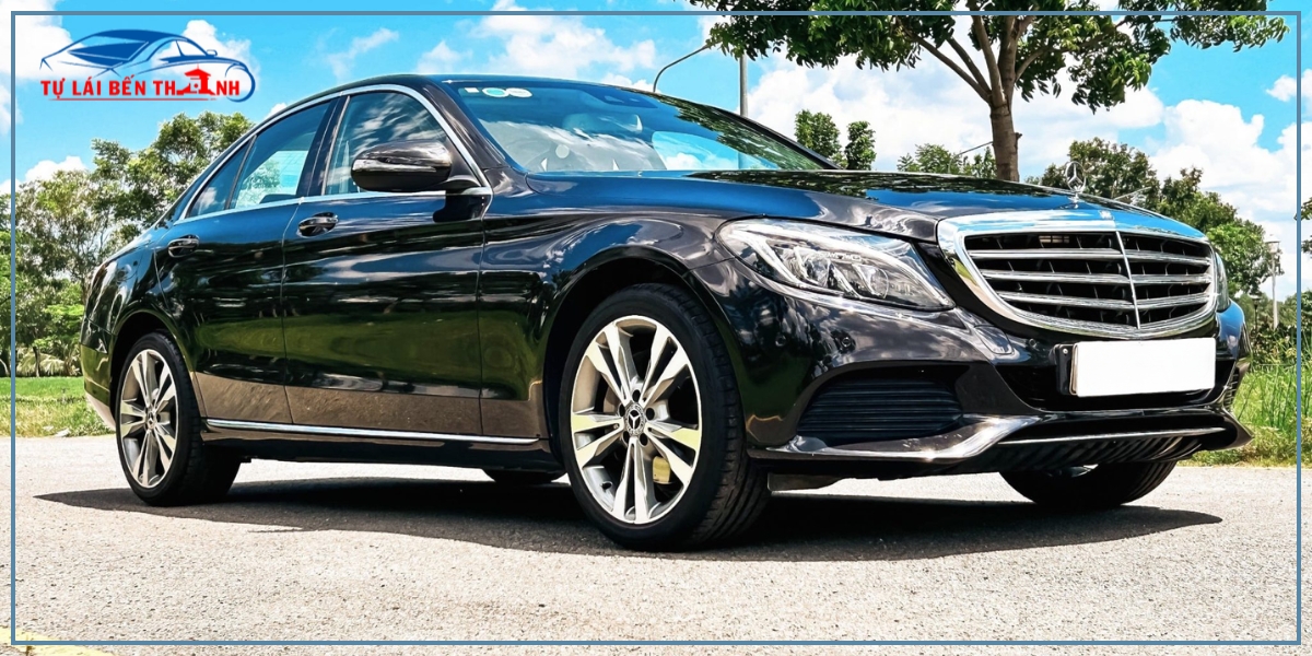 Chia sẻ kinh nghiệm khi thuê xe Mercedes C250 tự lái Quận Phú Nhuận