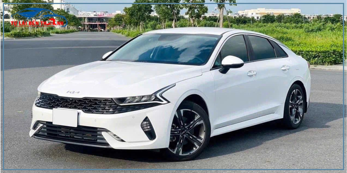 Chuẩn bị gì trước khi thuê xe KIA K5 tự lái Quận 2?