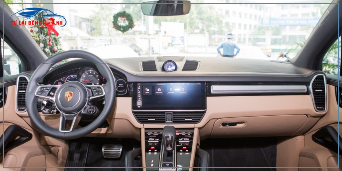 Giá thuê xe Porsche Cayenne tự lái Quận 2