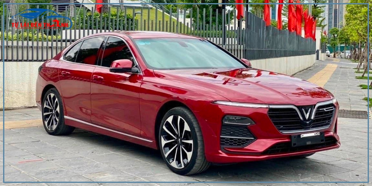 Giới thiệu dòng xe Vinfast lux A tự lái Quận 1