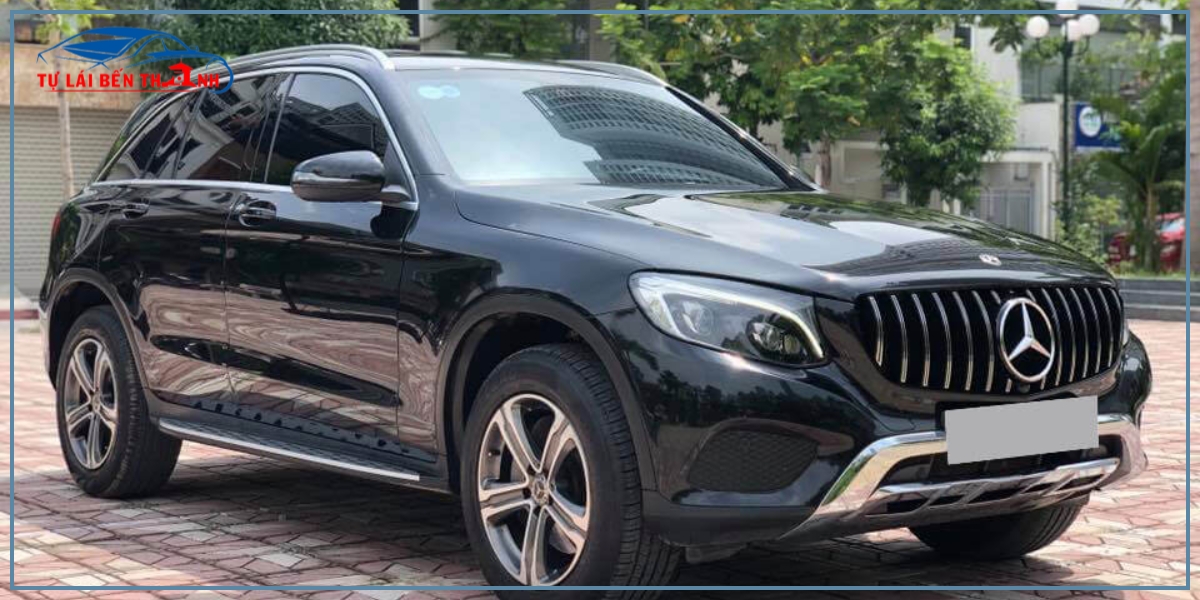 Kinh nghiệm lựa chọn và kiểm tra trước khi thuê Mercedes GLC300 tự lái tại Quận Phú Nhuận