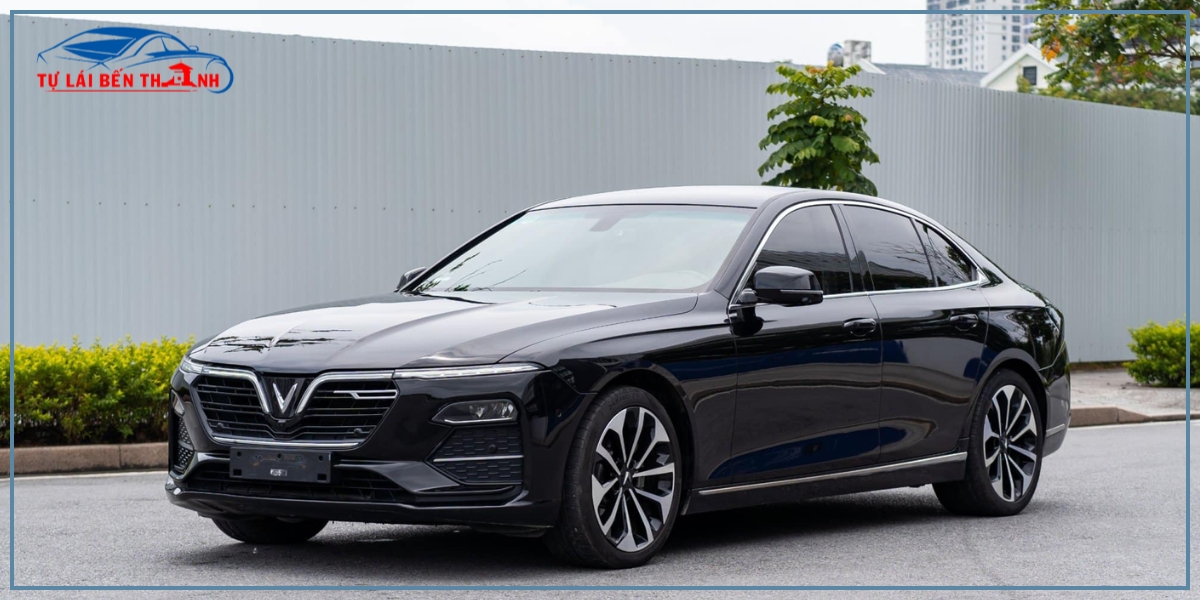 Kinh nghiệm thuê xe Vinfast lux A tự lái Quận 7