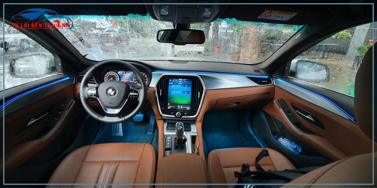 Lợi ích khi thuê xe Vinfast lux A tự lái Quận 1