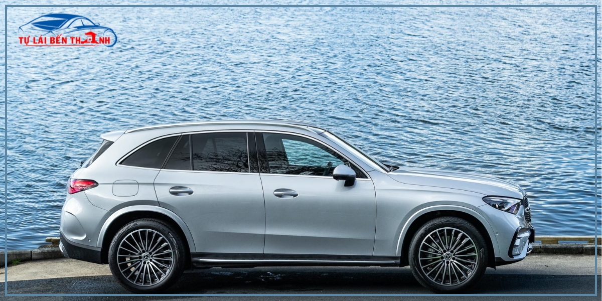 Lưu ý khi thuê xe Mercedes GLC 300 tự lái tại Quận Tân Bình