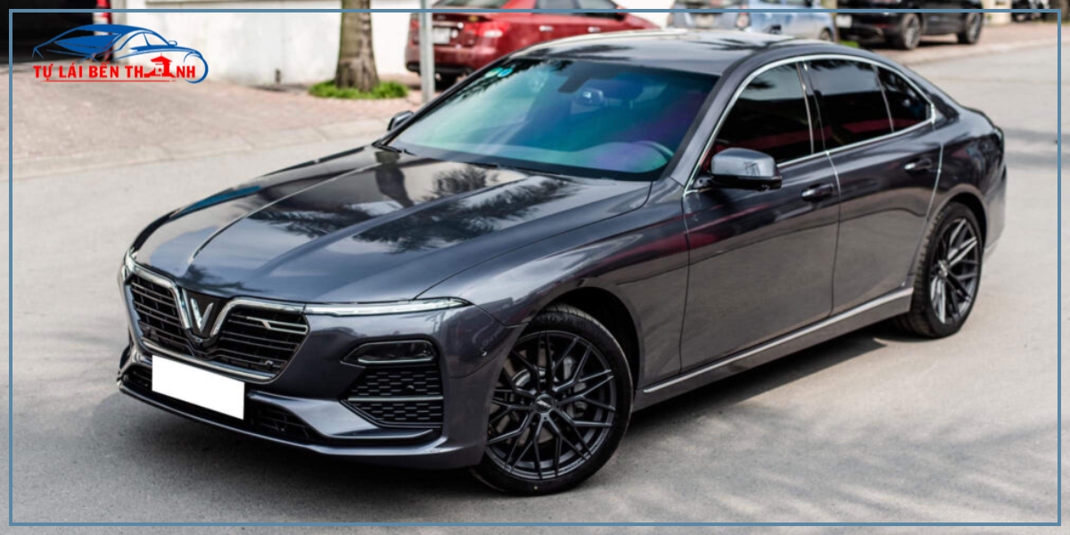 Lưu ý khi thuê xe Vinfast lux A tự lái Quận 5