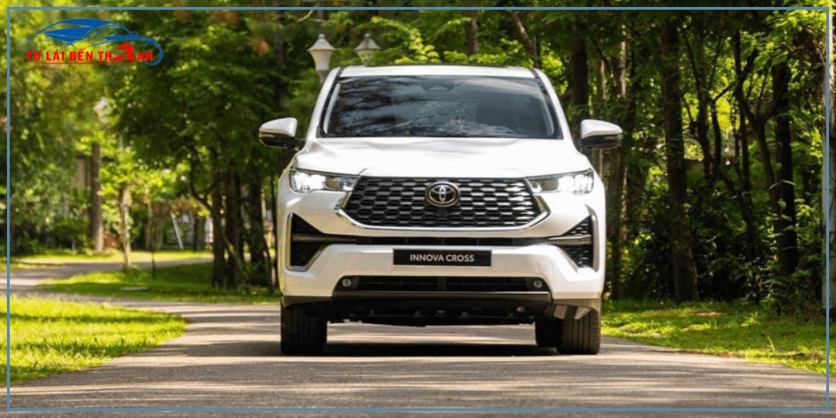 Lưu ý quan trọng khi sử dụng dịch vụ thuê xe Innova tự lái Quận Phú Nhuận