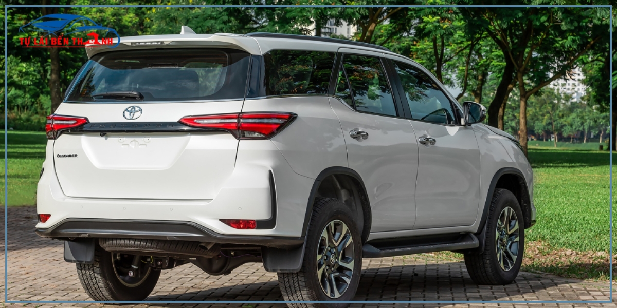Một số lưu ý khi thuê xe Fortuner tự lái quận Tân Bình