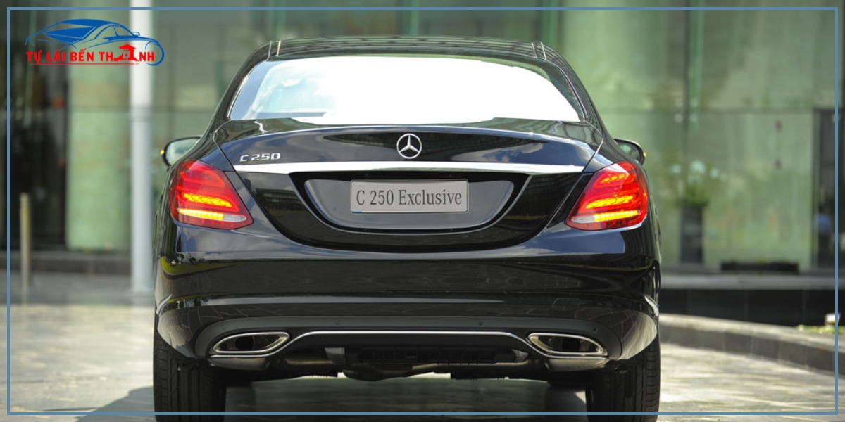 Những lưu ý cần biết khi thuê xe Mercedes C250 tự lái Quận 7