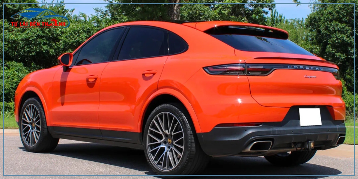 Tại sao nên thuê xe Porsche Cayenne tự lái Quận 3?