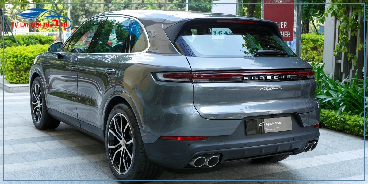 Tìm hiểu xe Porsche Cayenne tự lái Quận 1