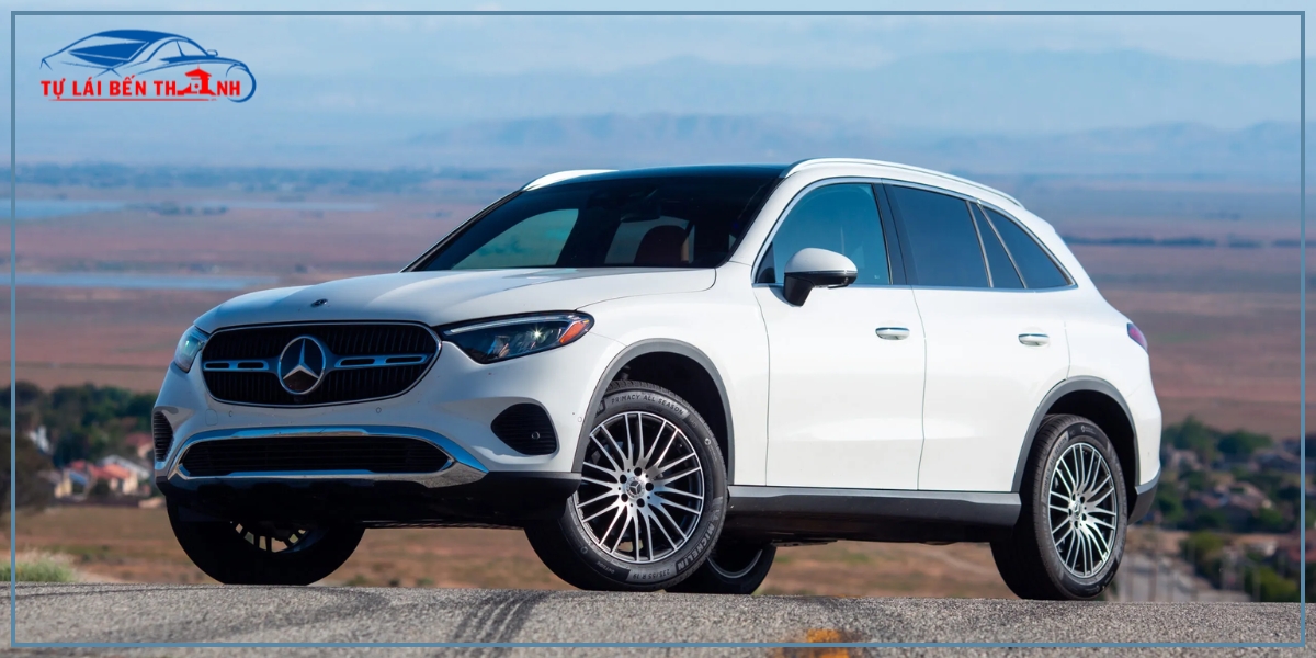 Ưu điểm của hình thức thuê xe Mercedes GLC 300 tự lái tại Quận Tân Bình