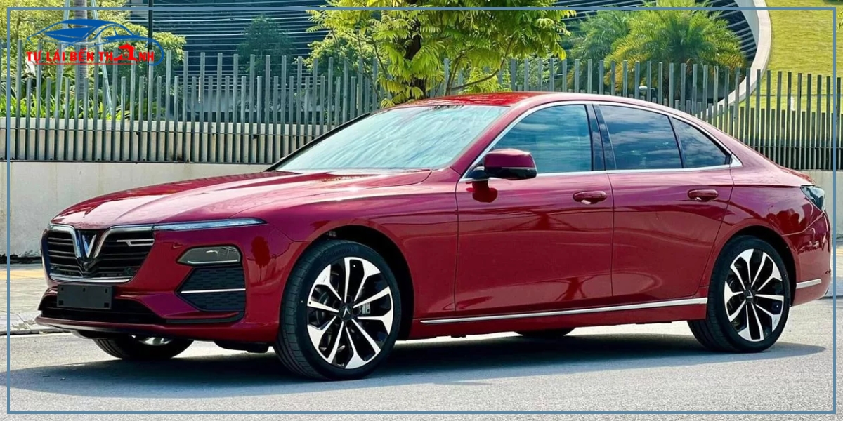 Vì sao chọn Bến Thành Tự Lái khi thuê xe Vinfast lux A tự lái Quận 5